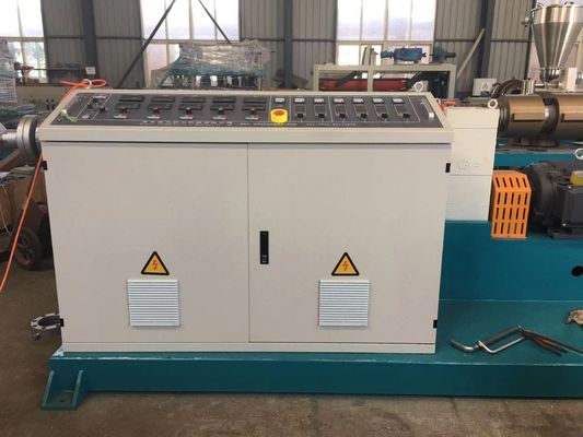 Línea acanalada máquina de la protuberancia del tubo de la pared doble plástica de alta velocidad de extrudado