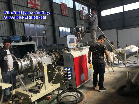 El PVC del HDPE PE PPR UPVC CPVC acanaló la cadena de producción del tubo para el alambre del conducto eléctrico