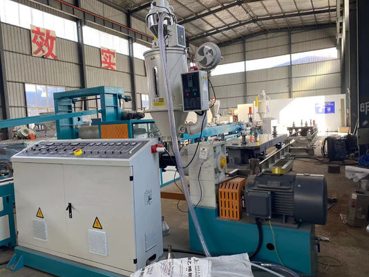Línea de extrusión de tubo corrugado de pared simple de máquina de manguera de PVC PE PP