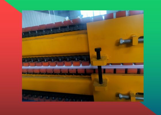 160kg/h PPR tres capas del HDPE del tubo de la línea una alimentación de la protuberancia