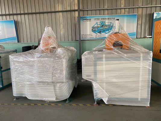50-160m m PE PP y línea acanalada de la protuberancia del tubo de la pared del doble del PVC que hace la máquina