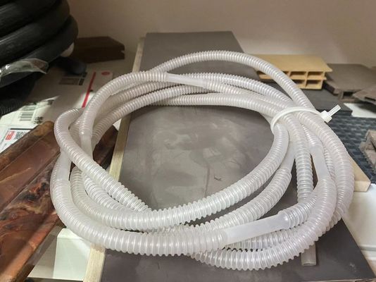 Línea acanalada médica de respiración de la protuberancia del tubo del lazo del control del PLC de la mayor nivel