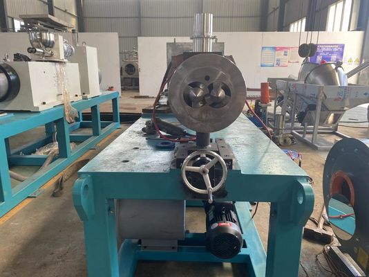 Tubo plástico del conducto de la electricidad de la presión de las aguas residuales de agua del PVC que saca haciendo la máquina