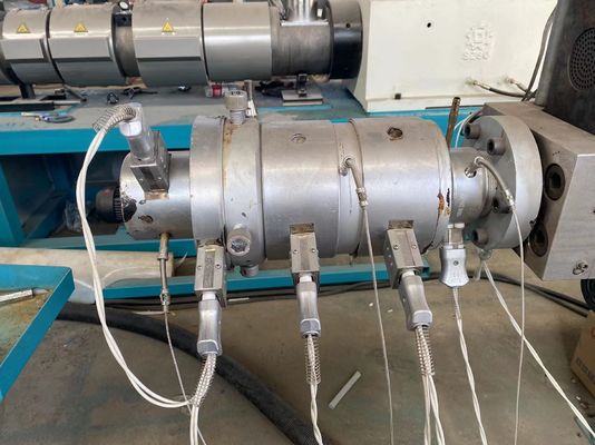 Línea de extrusión de la máquina de extrusión de plástico de un solo tornillo de tubería de plástico HDPE PP