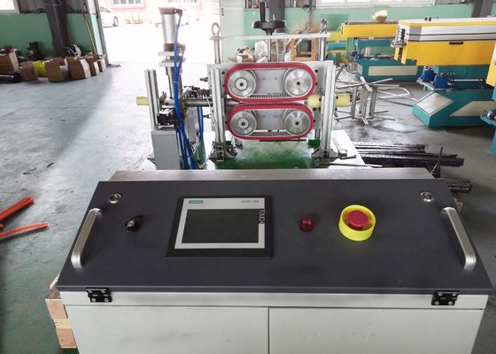 700 línea acanalada de la protuberancia del tubo del Kg/H 630m m