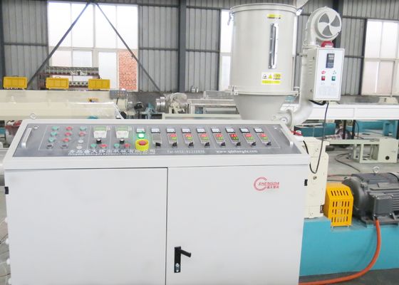 Tubo acanalado del PVC 120m m que hace la máquina