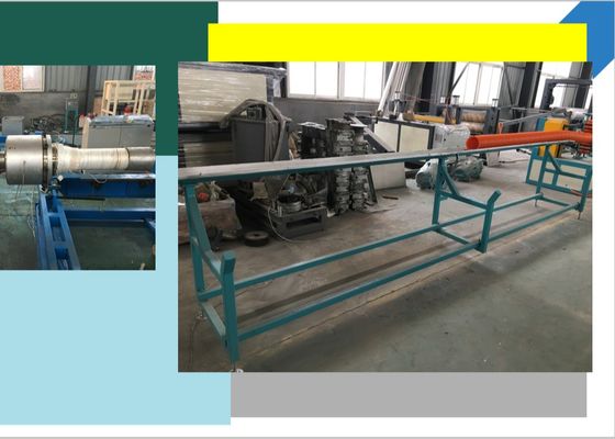 línea cadena de la protuberancia del tubo del PVC 40kg/H de producción plástica del tubo