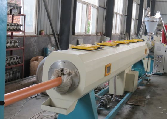 Línea de la protuberancia del tubo del PVC del drenaje para el abastecimiento de agua/la máquina de la fabricación