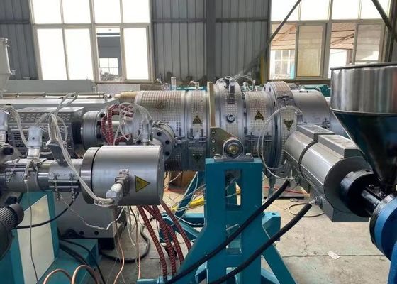 Máquina lineal de la protuberancia del tubo del HDPE del PLC 15m/Min 250kg/H