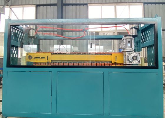 Cadena de producción plástica de máquina de la protuberancia del extrusor del tubo del PVC del tornillo doble