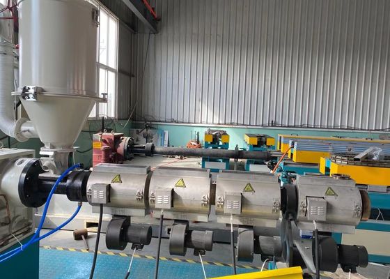 Tubo acanalado plástico de PE/PP/PA 16-52m m que hace el extrusor de la máquina