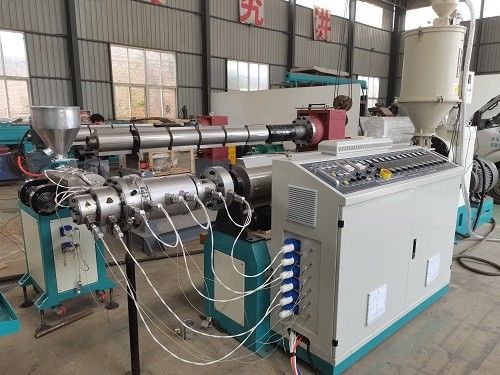Cadena de producción del tubo del HDPE del gas PPR de la energía 1/3 capa para el abastecimiento de agua de la irrigación por goteo